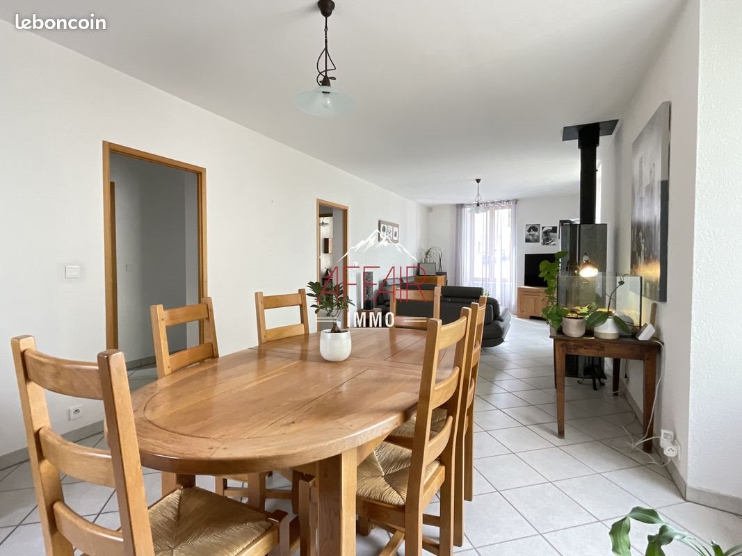 Maison à vendre, 203m², Viry