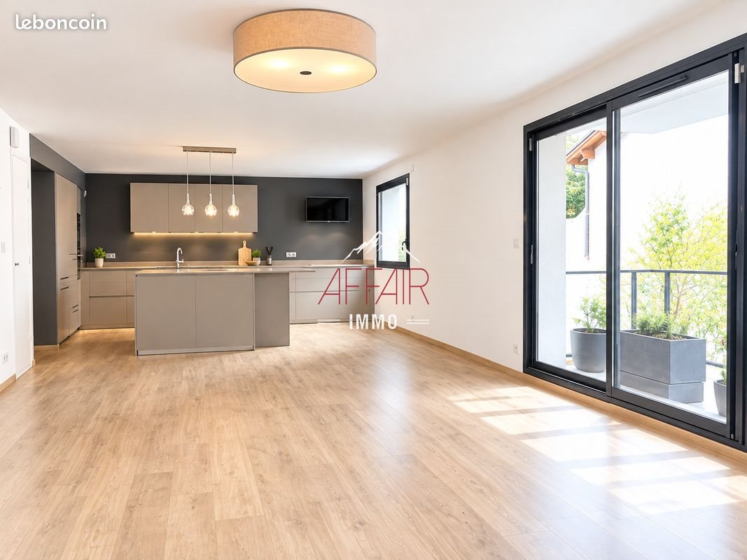 Appartement à vendre, 98m², Collonges-sous-Salève