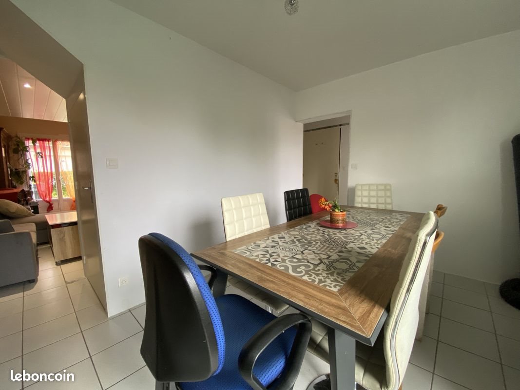 Maison à vendre, 101m², Tillières