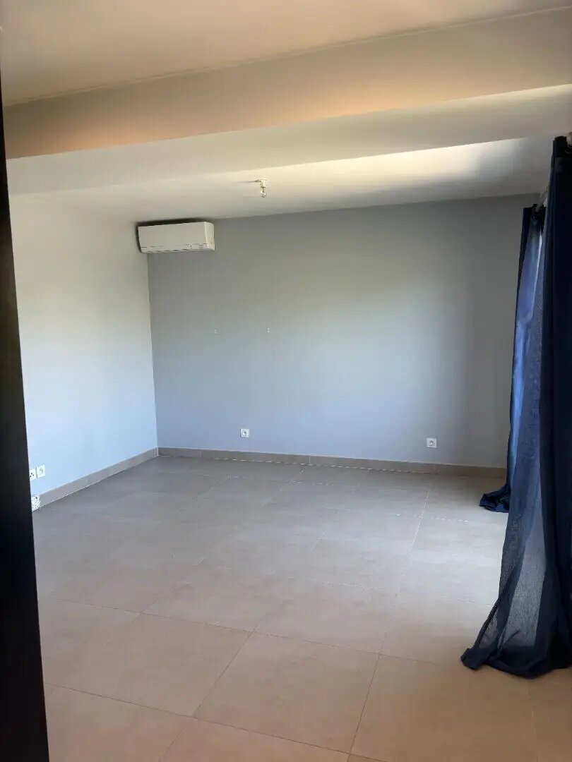Appartement à louer, 46m², Boussy-Saint-Antoine