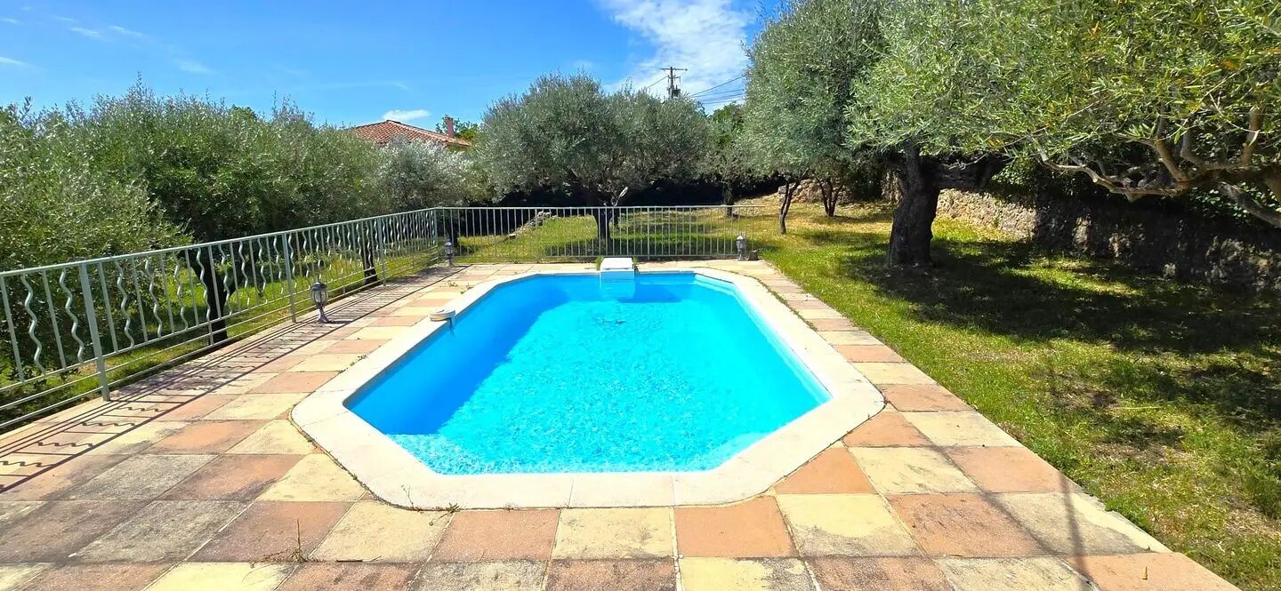 Maison à vendre, 153m², Tourtour