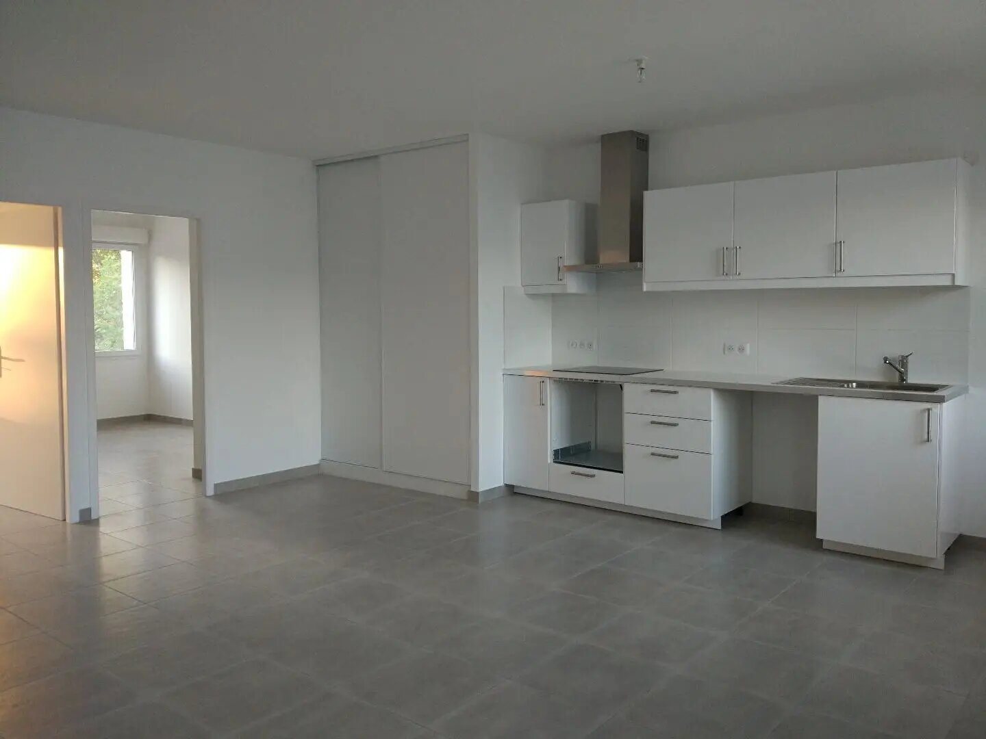 Appartement à louer, 60m², Châteauneuf-le-Rouge