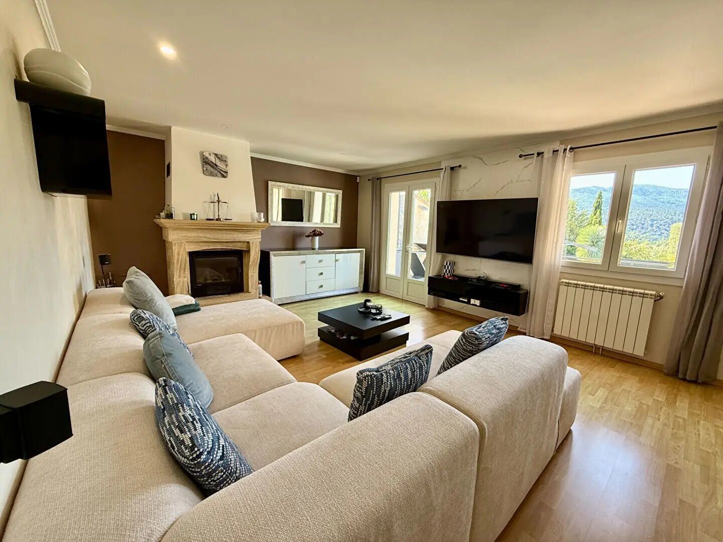Maison à vendre, 118m², Saint-Zacharie