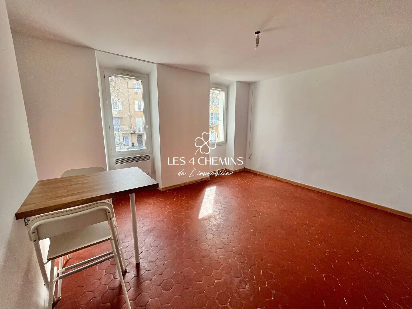 Appartement à louer, 20m², Fuveau