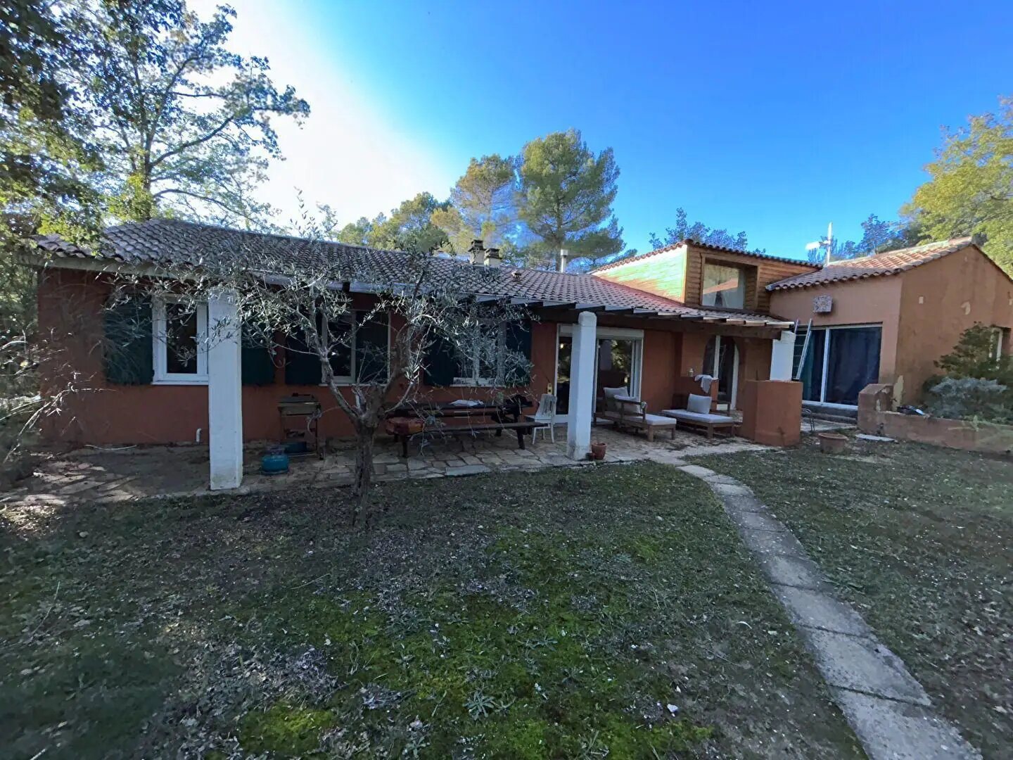 Maison à vendre, 197m², Pourrières
