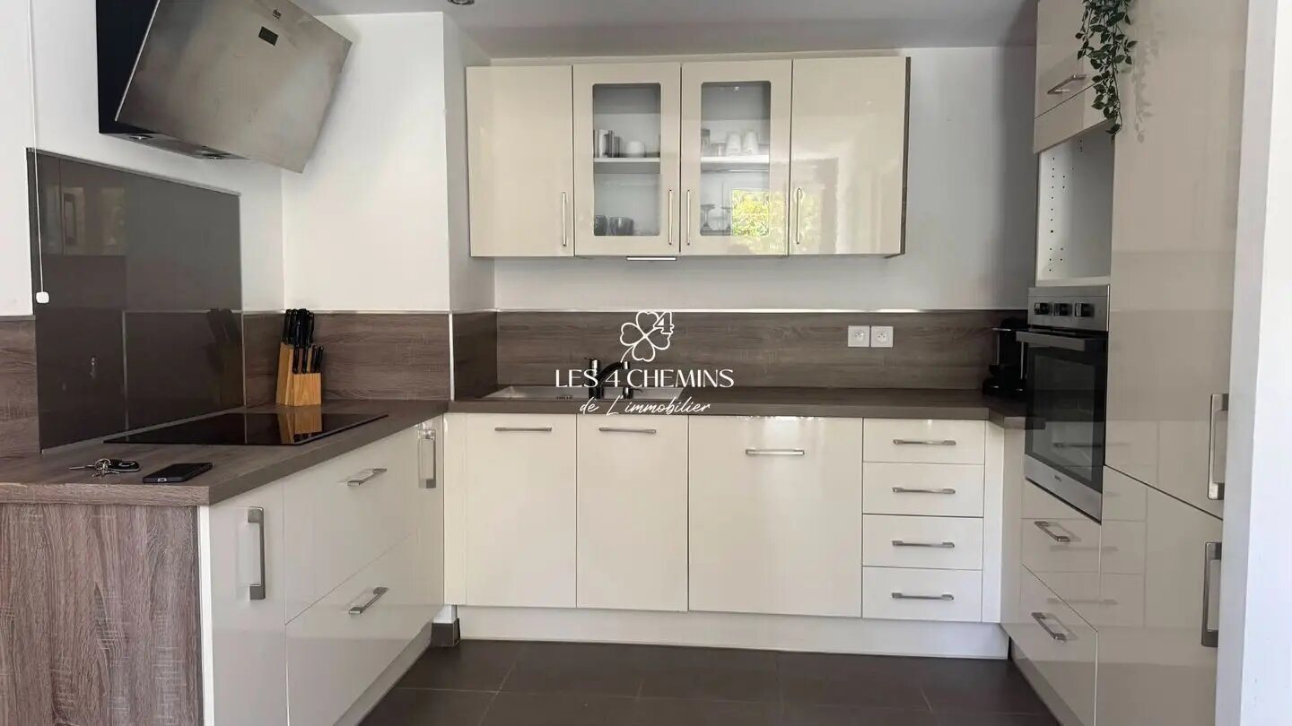 Appartement à vendre, 42m², Châteauneuf-le-Rouge