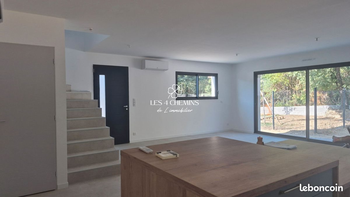 Maison à louer, 98m², Fuveau