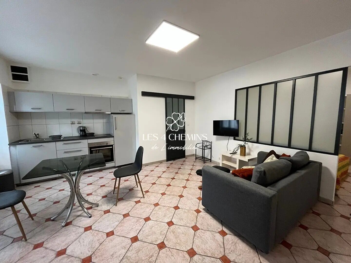 Appartement à louer, 40m², Trets