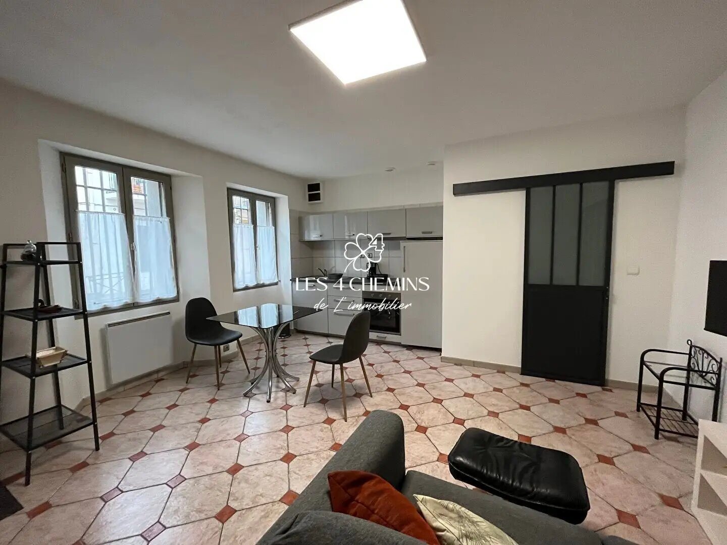 Appartement à louer, 40m², Trets