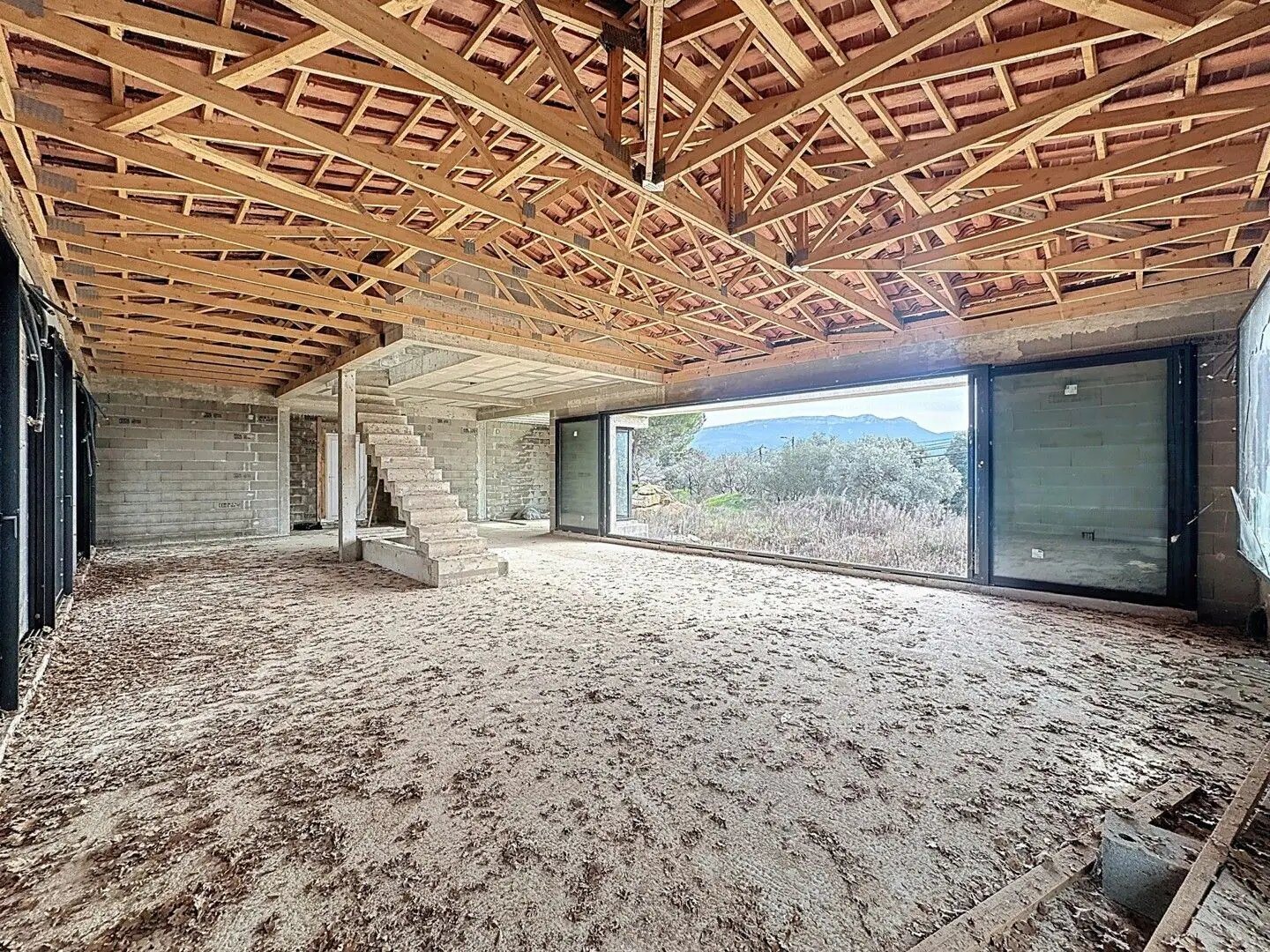 Maison à vendre, 140m², Pourrières