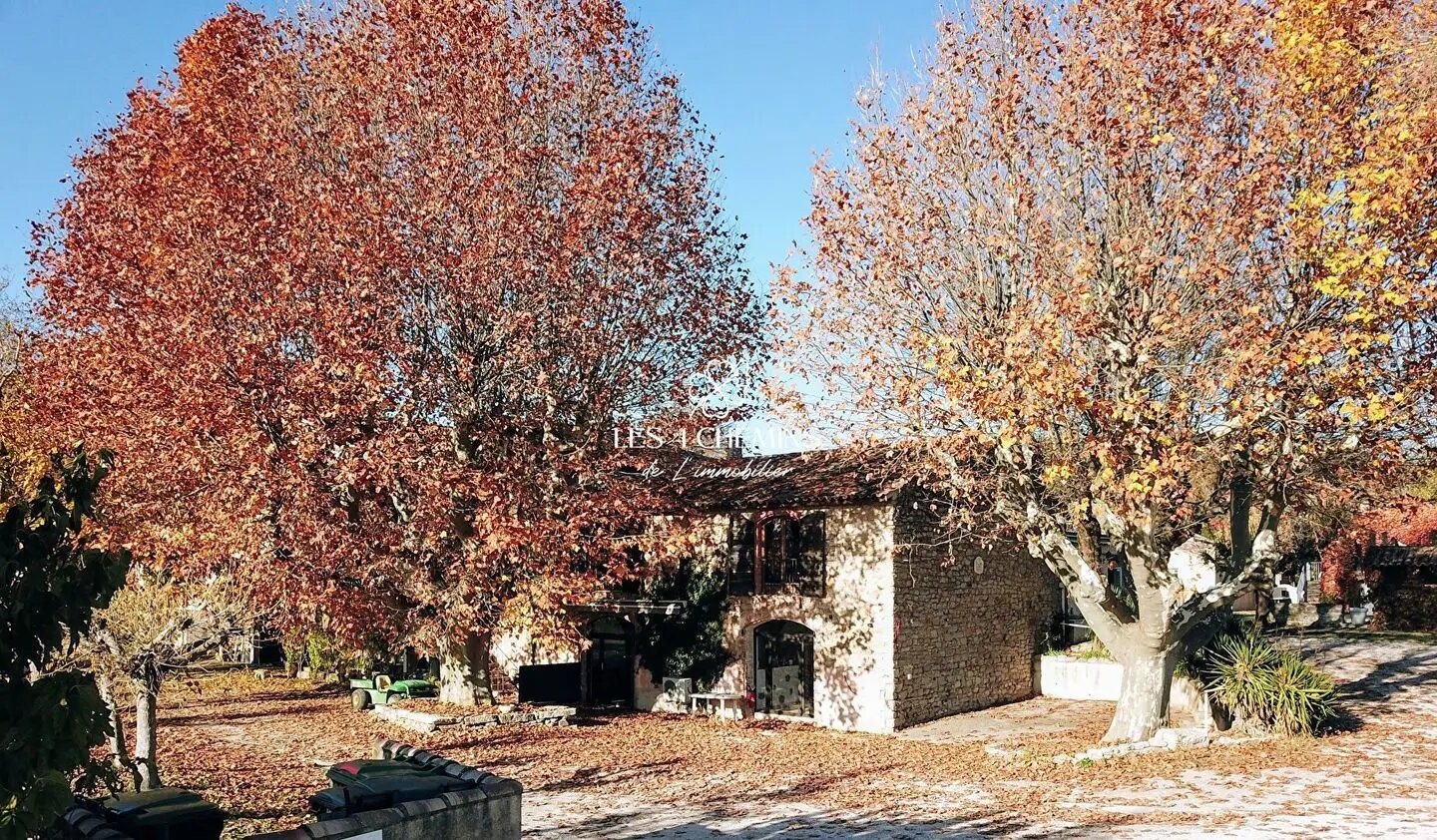 Appartement à vendre, 800m², Trets