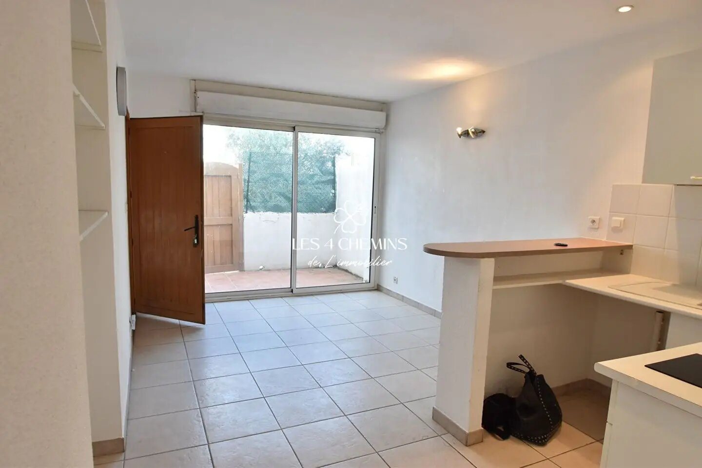 Appartement à louer, 32m², Châteauneuf-le-Rouge