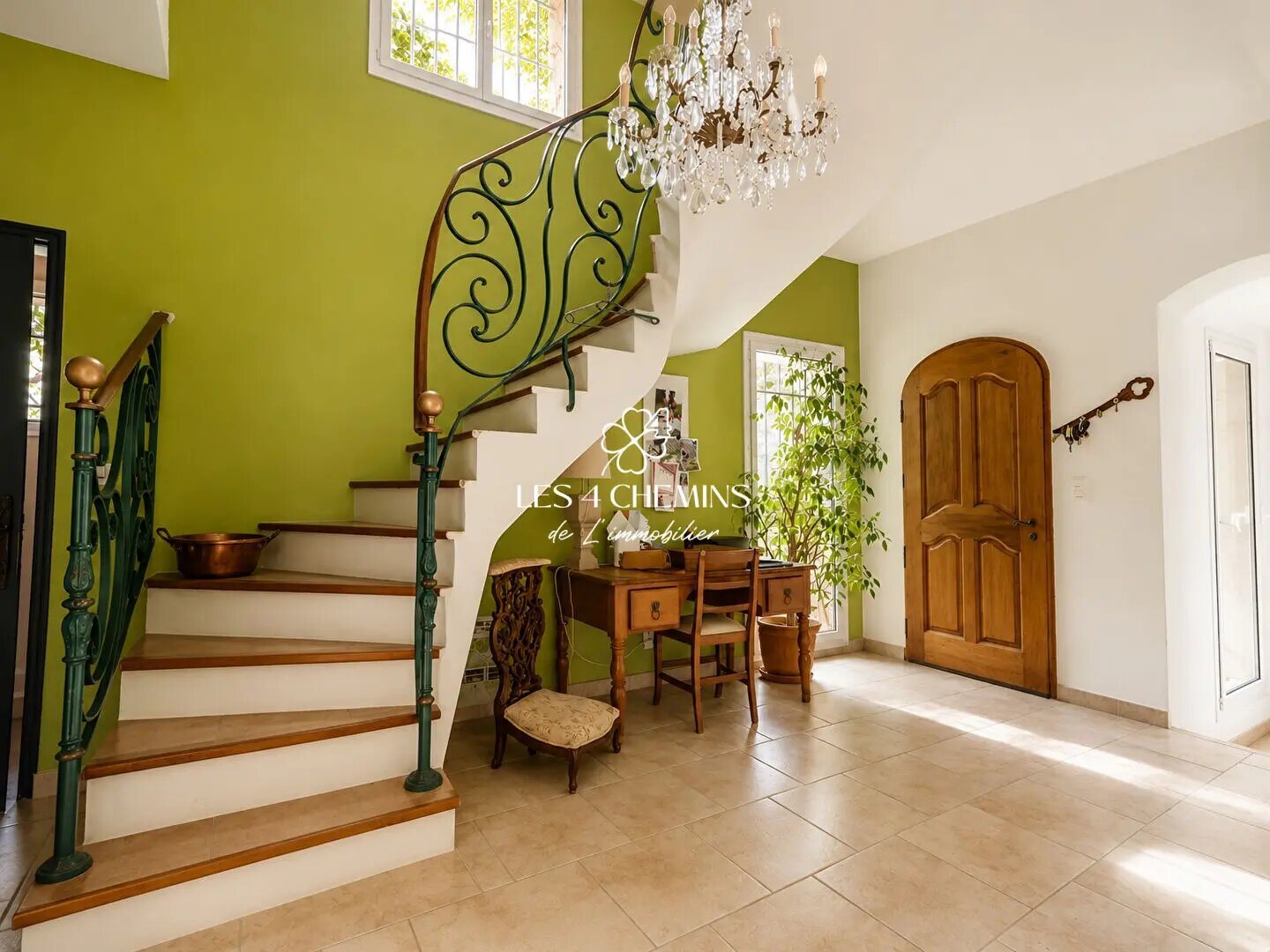 Maison à vendre, 201m², Meyreuil