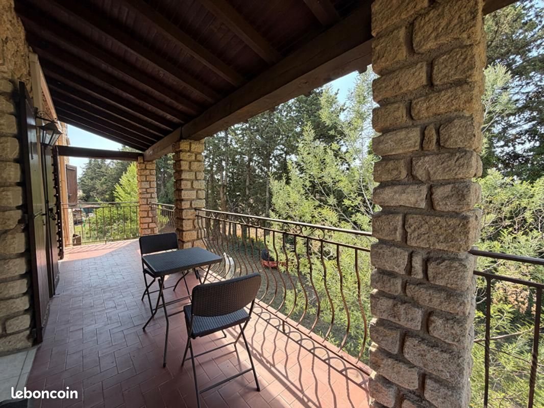 Appartement à louer, 100m², Pernes-les-Fontaines