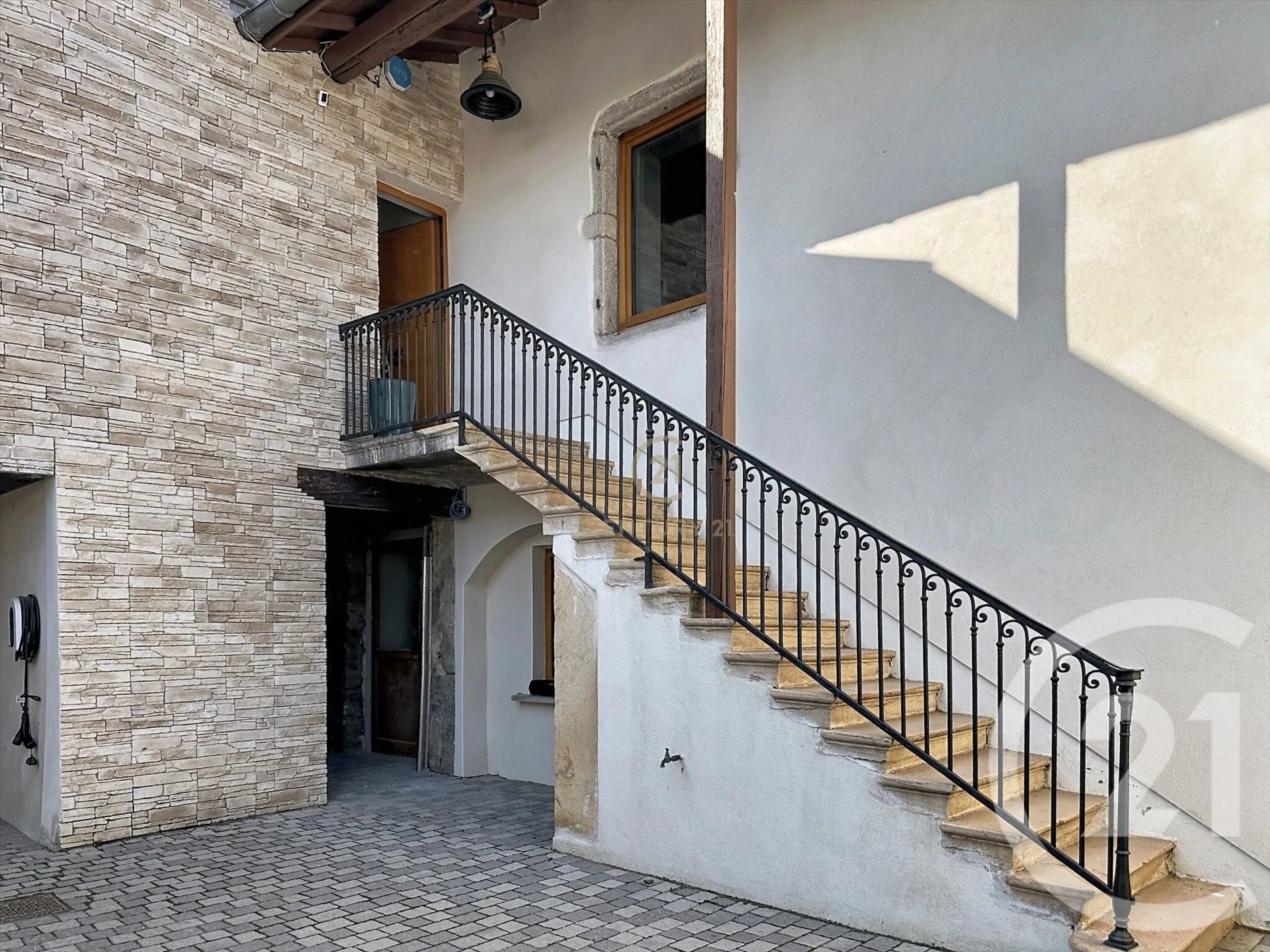 Maison à vendre, 324m², Vourles