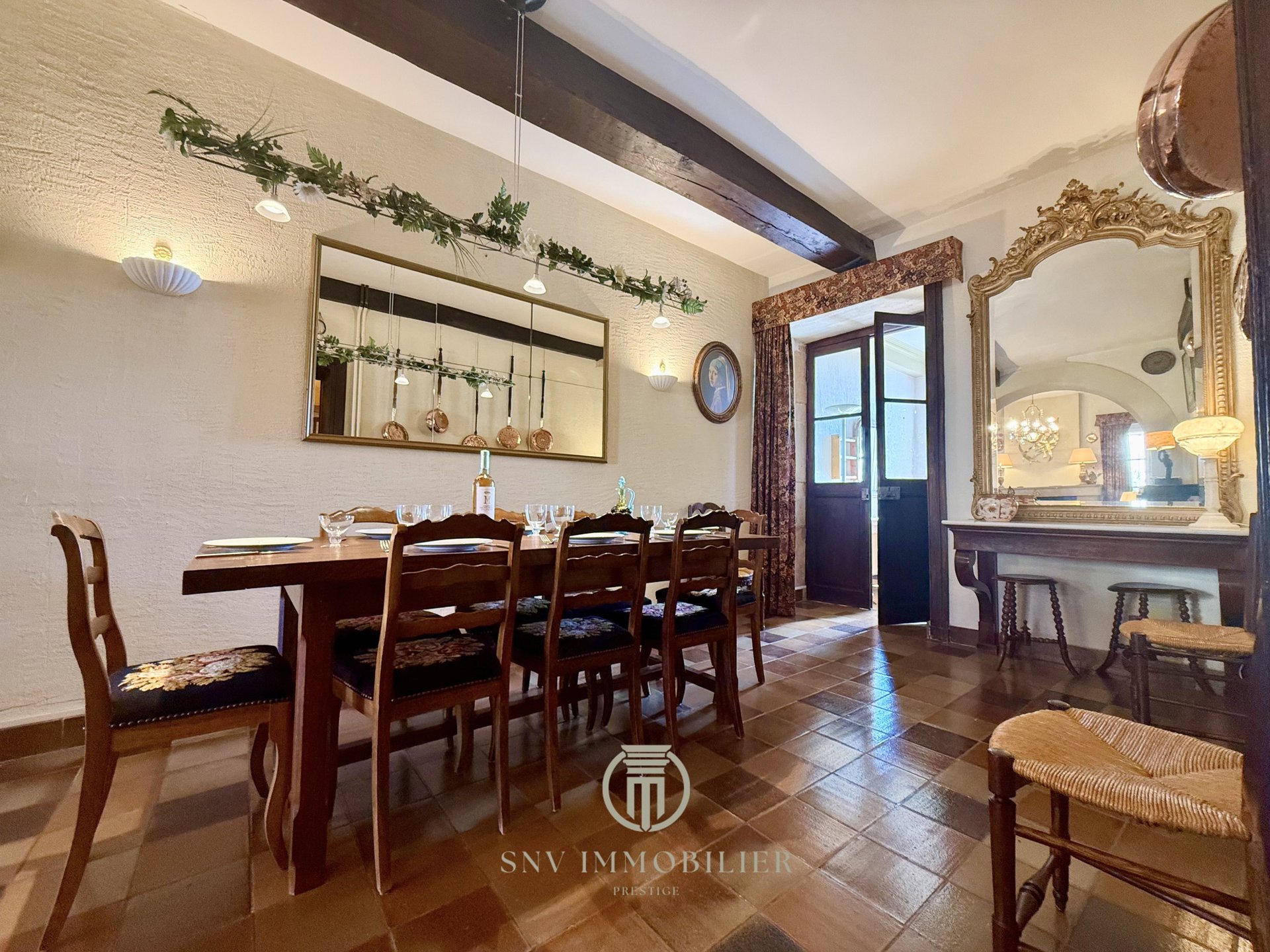 Maison à vendre, 316m², Semur-en-Brionnais