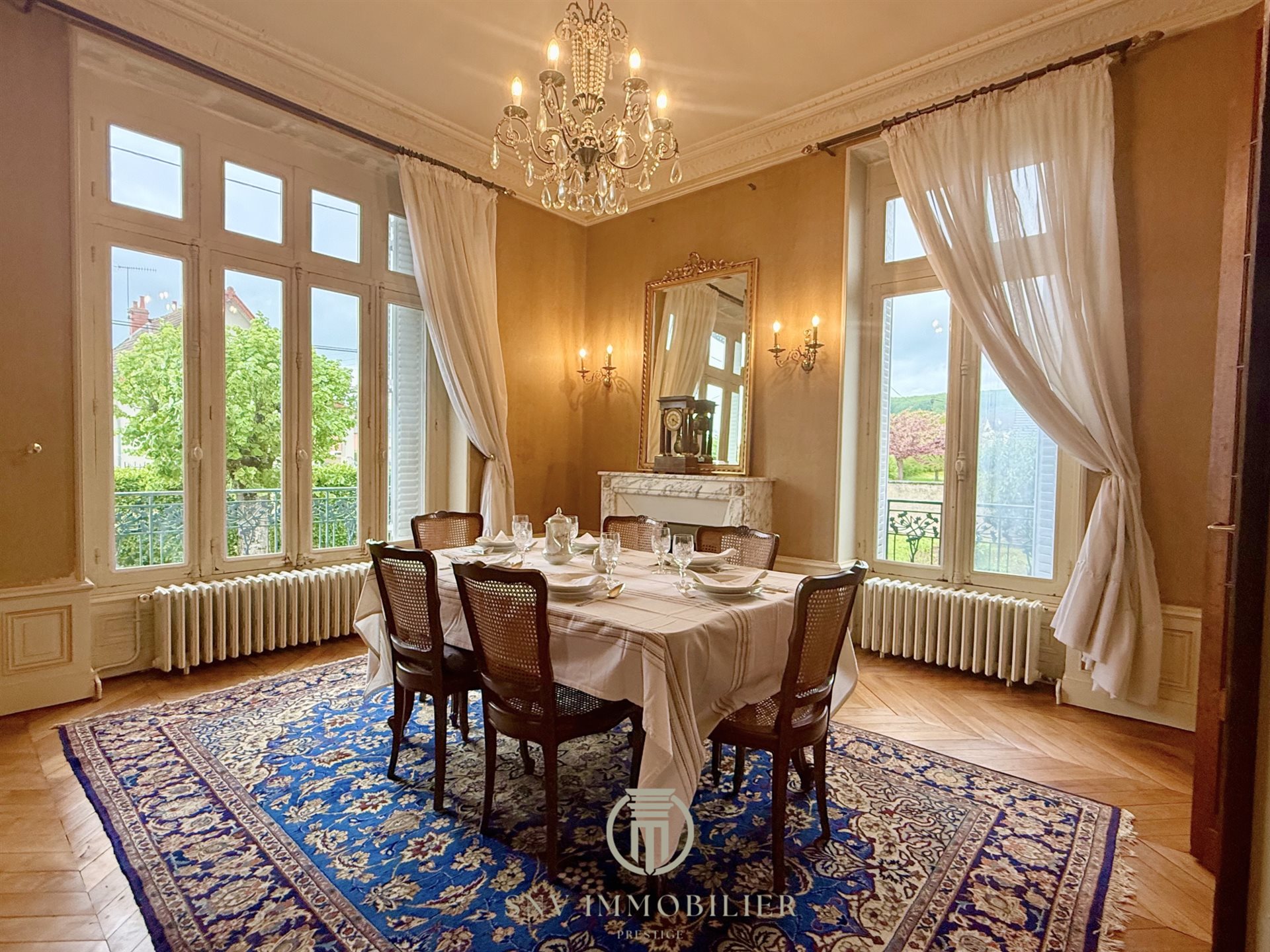 Maison à vendre, 252m², Saint-Amand-Montrond