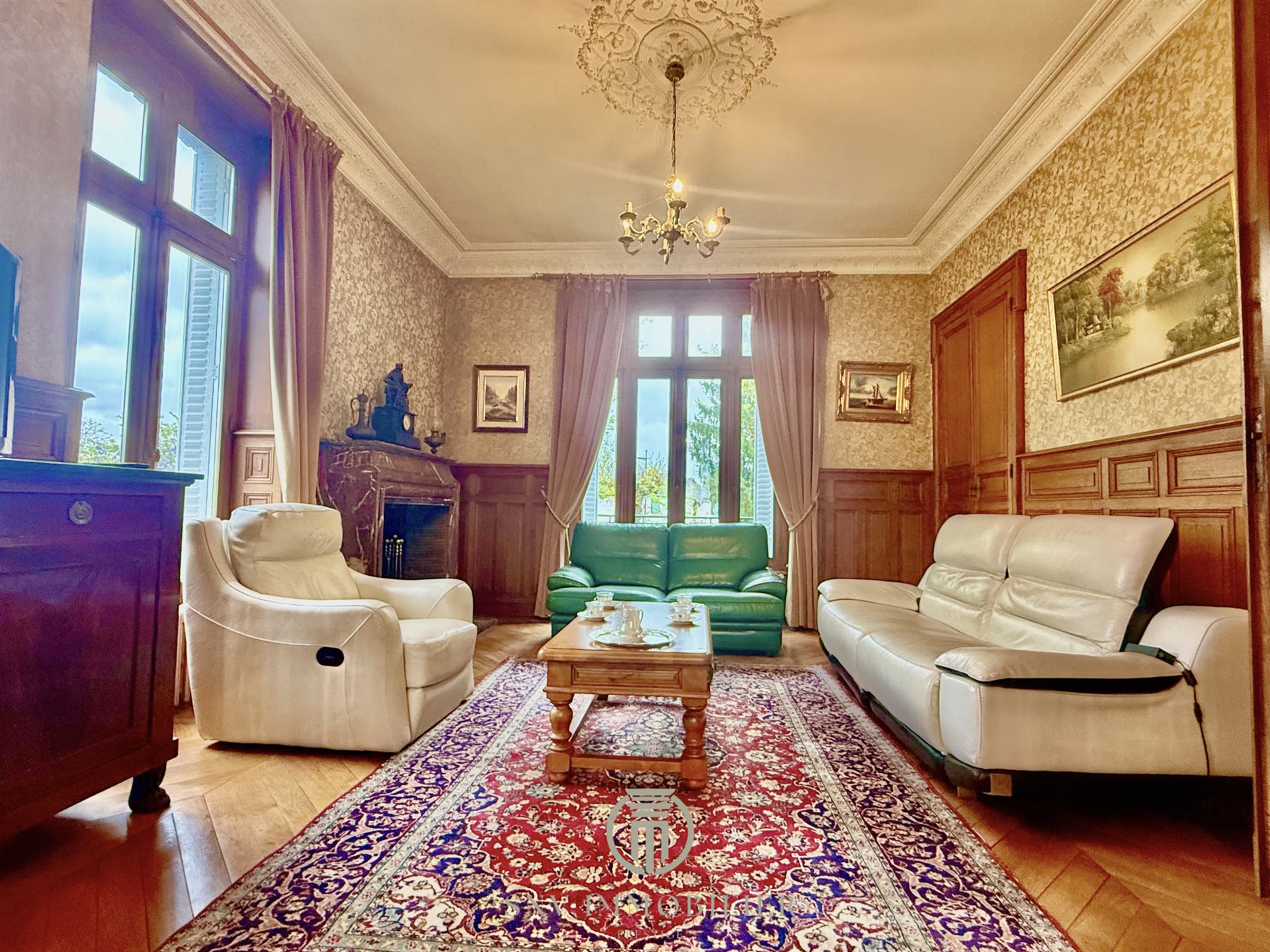Maison à vendre, 252m², Saint-Amand-Montrond