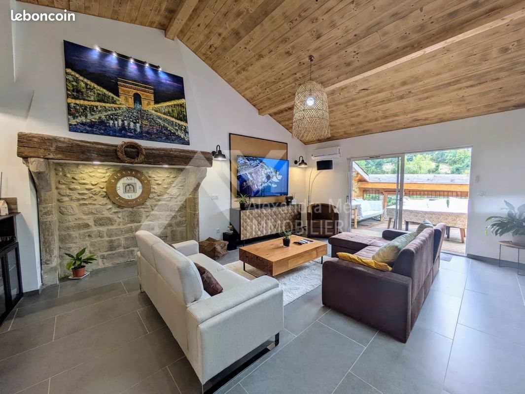 Appartement à vendre, 140m², Saint-Marcellin