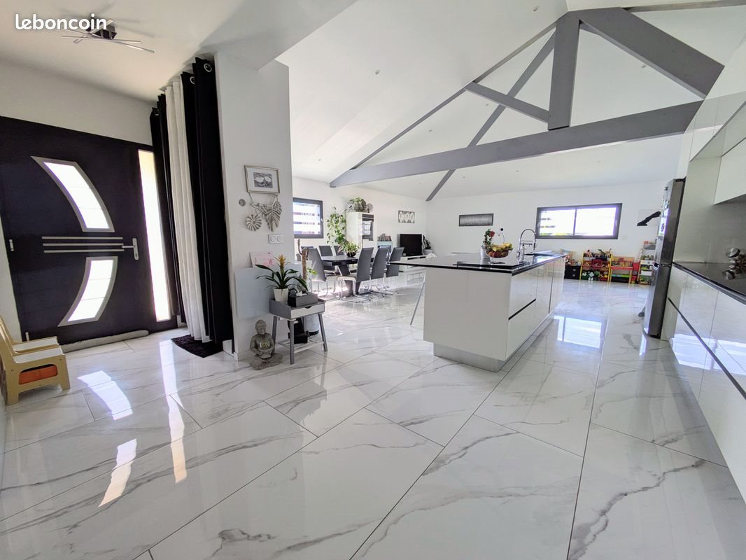 Maison à vendre, 182m², Saint-Marcellin