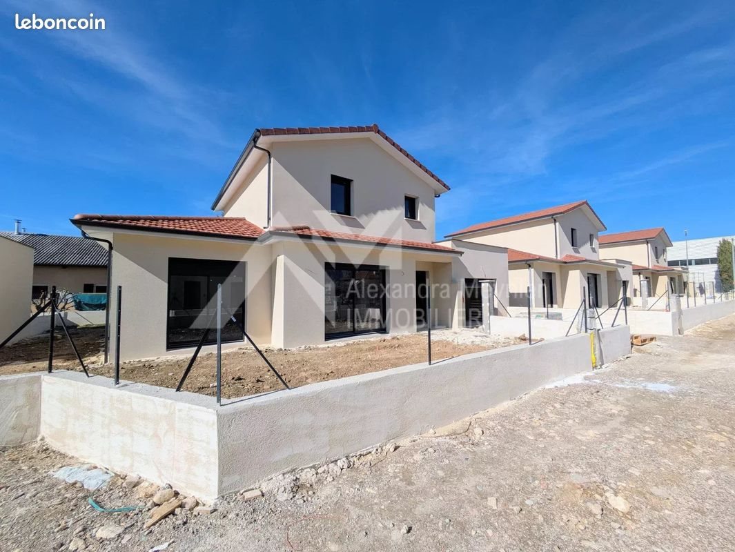 Maison à vendre, 109m², Saint-Marcellin