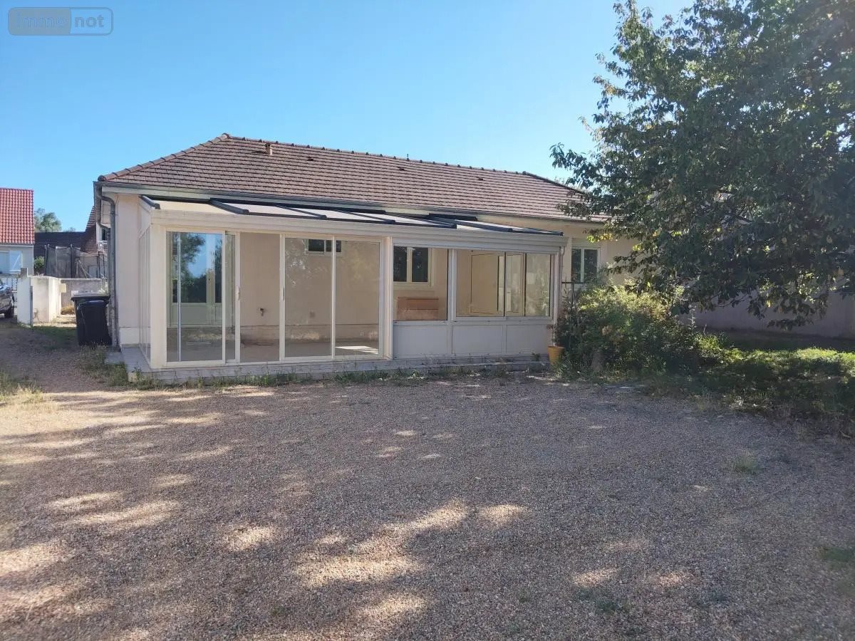 Maison à vendre, 77m², La Bazoge