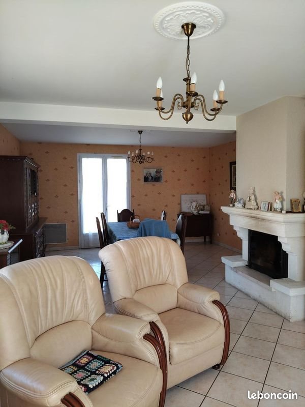 Maison à vendre, 146m², Louplande