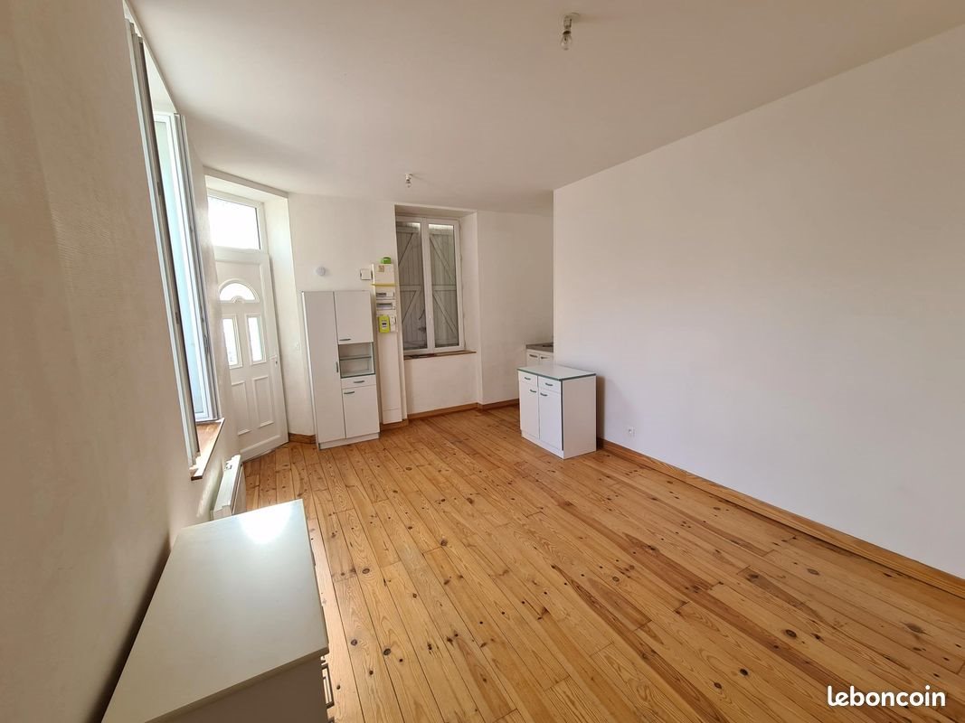 Appartement à louer, 29m², Angoulême