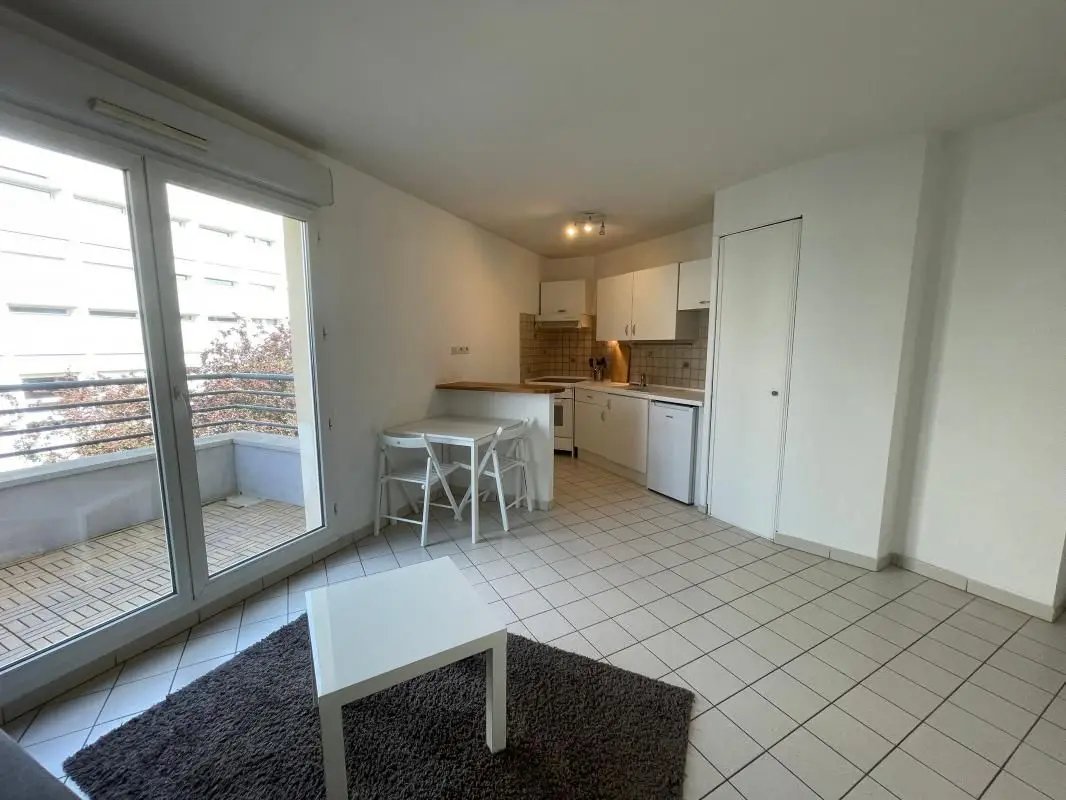 Appartement à louer, 40m², Corbeil-Essonnes