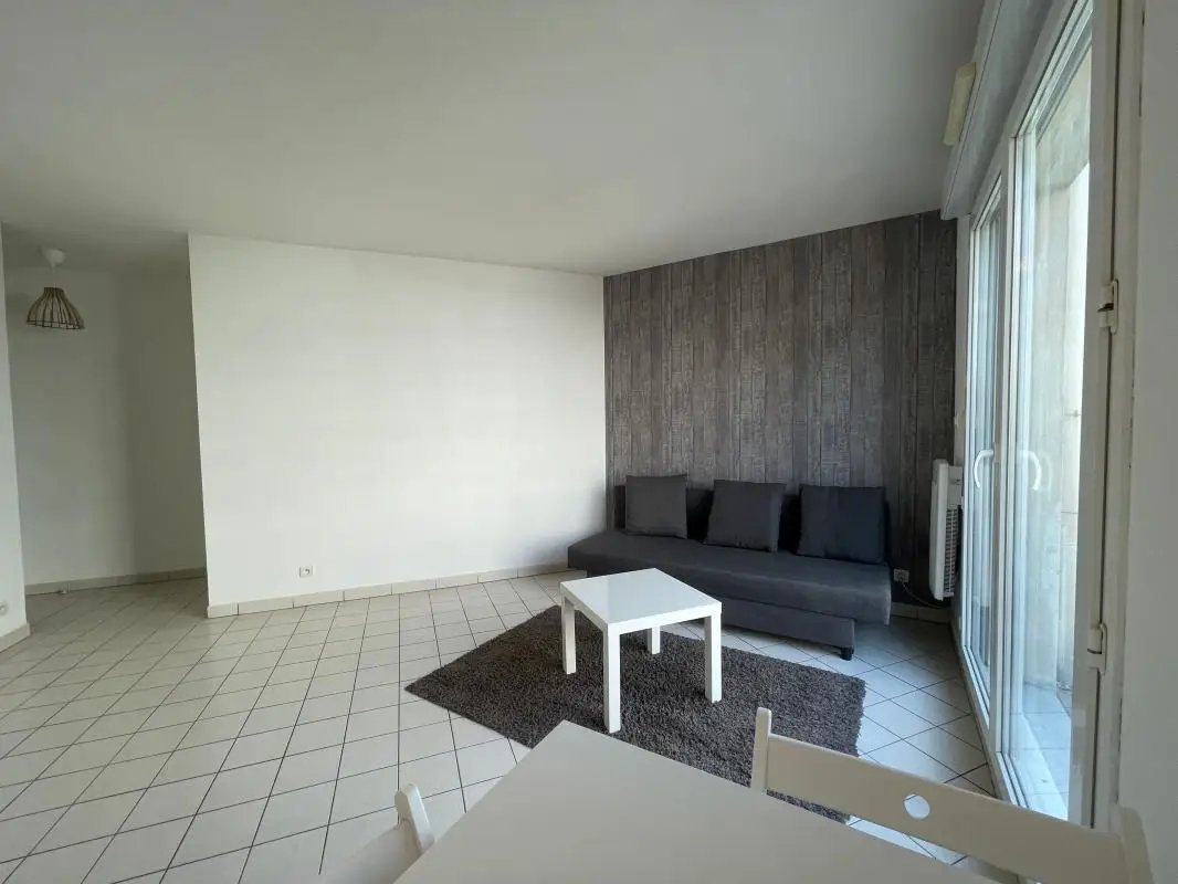 Appartement à louer, 40m², Corbeil-Essonnes