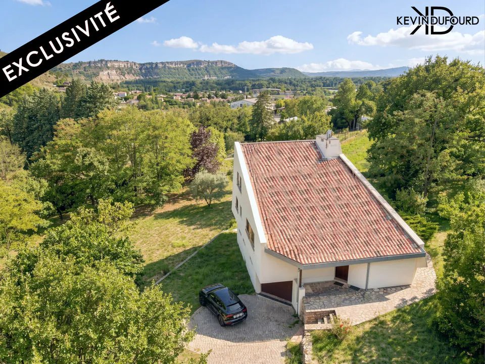 Maison à vendre, 220m², Vesseaux