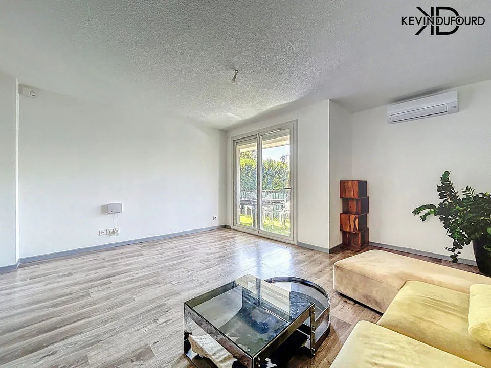 Appartement à vendre, 90m², Aubenas