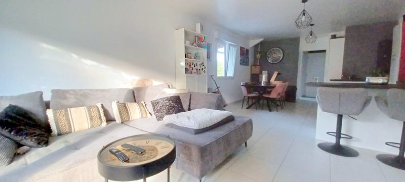 Appartement à vendre, 57m², Péron
