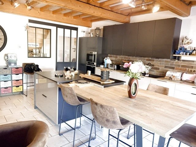 Maison à vendre, 100m², Crémieu