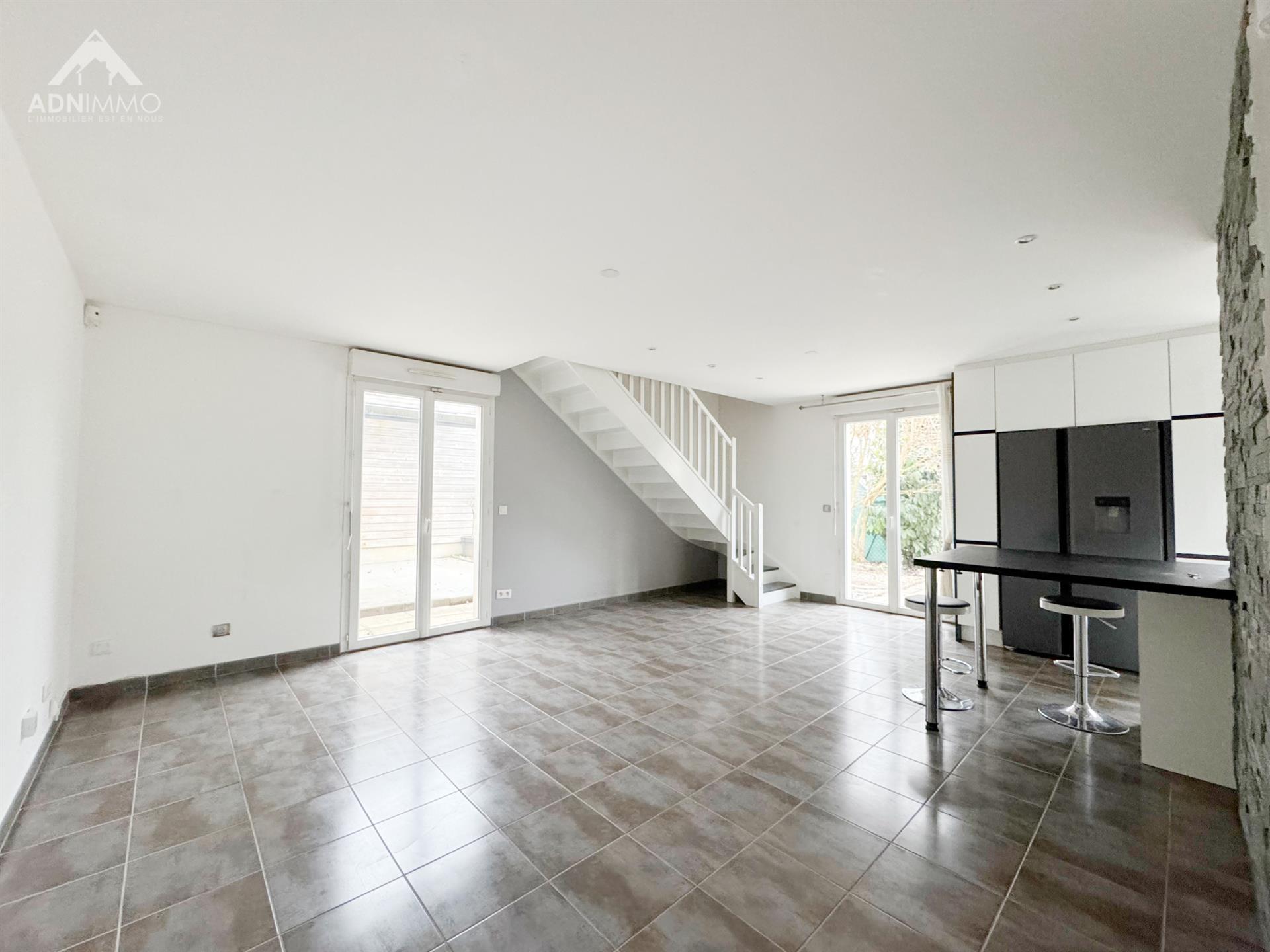 Maison à vendre, 81m², Saint-Jean-de-Gonville