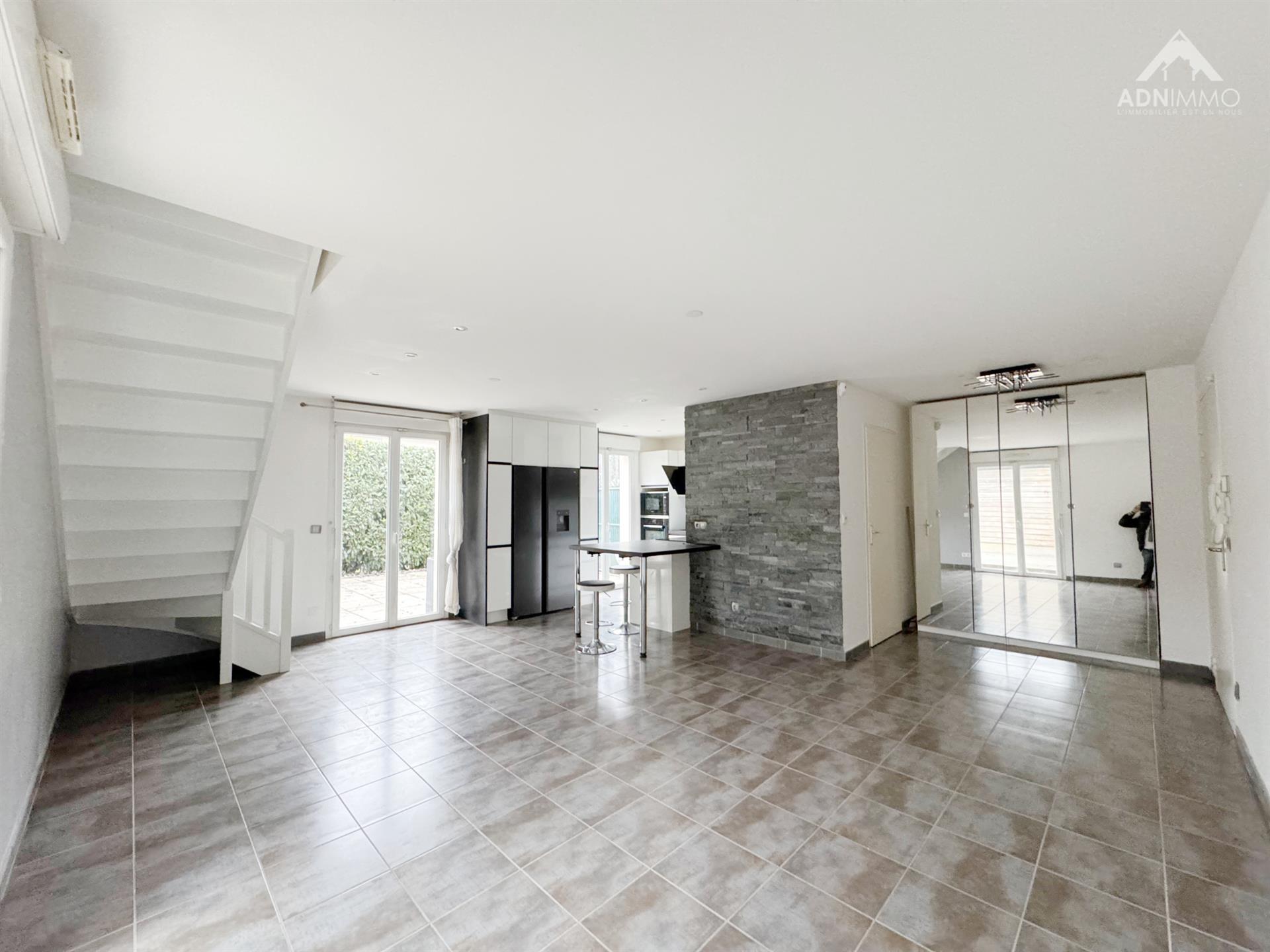 Maison à vendre, 81m², Saint-Jean-de-Gonville