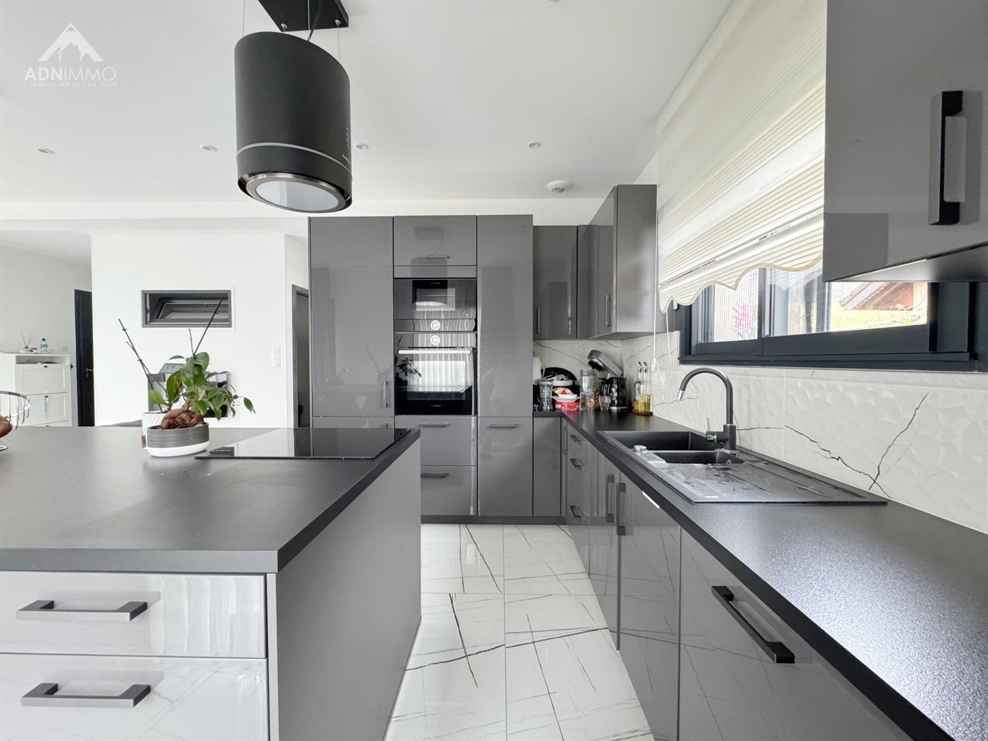 Maison à vendre, 115m², Farges