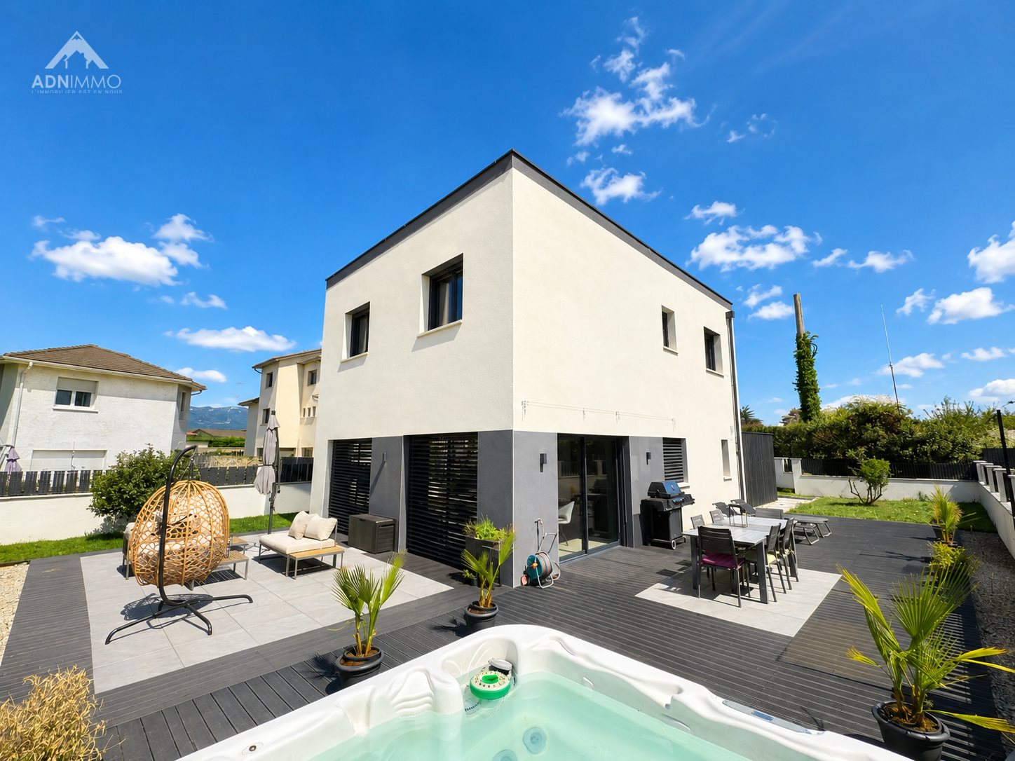Maison à vendre, 133m², Saint-Genis-Pouilly