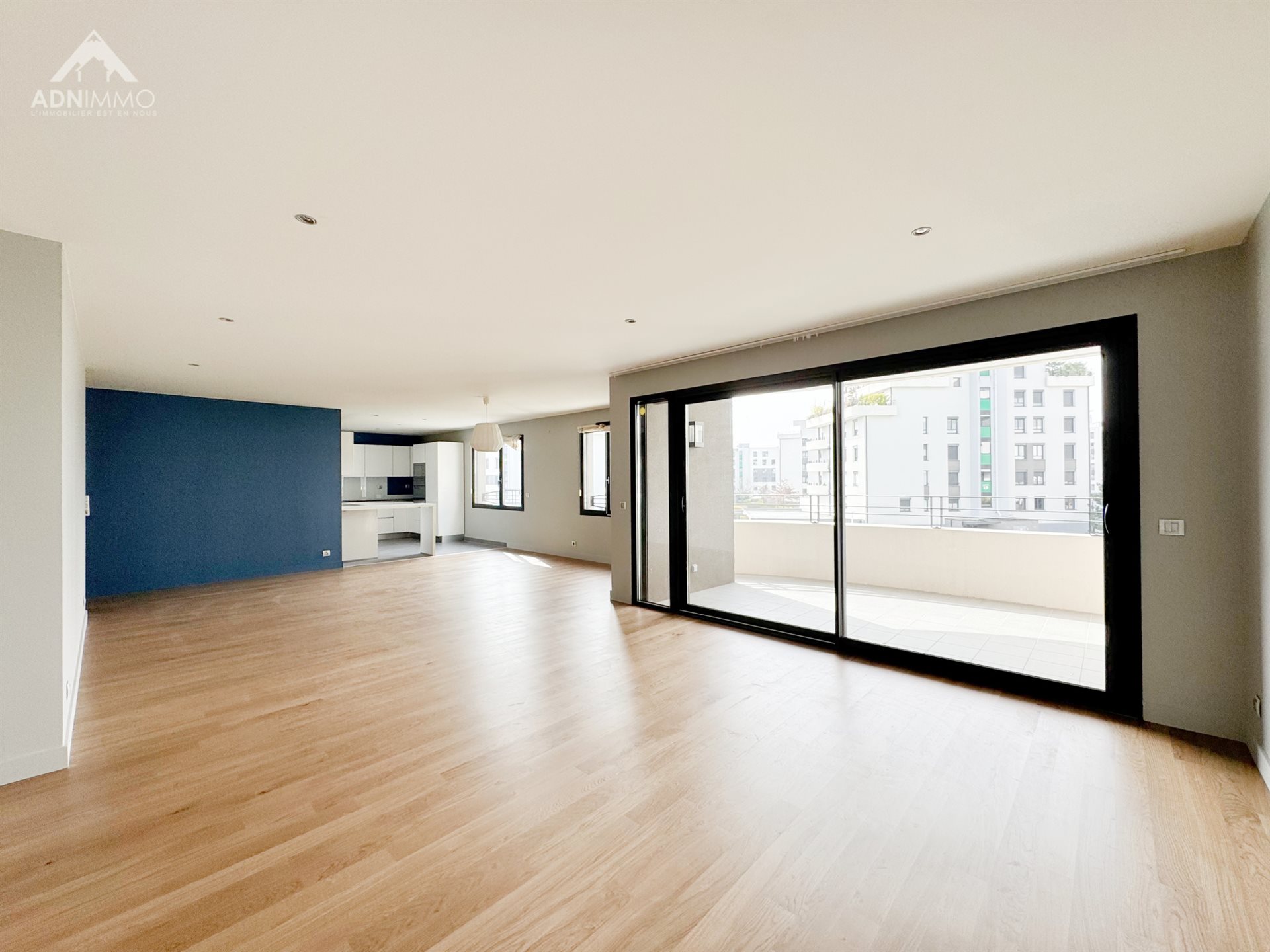 Appartement à vendre, 133m², Saint-Genis-Pouilly