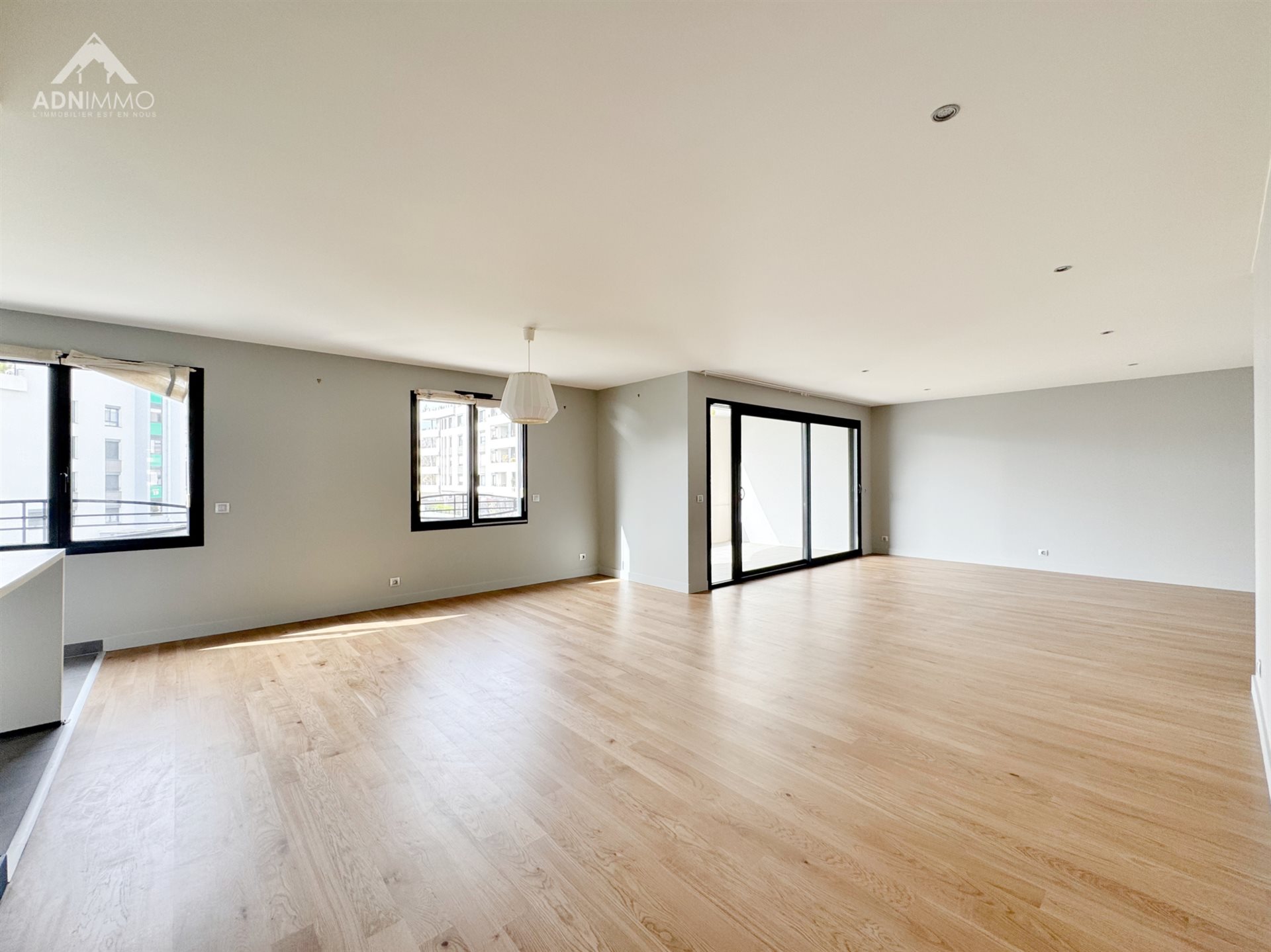 Appartement à vendre, 133m², Saint-Genis-Pouilly