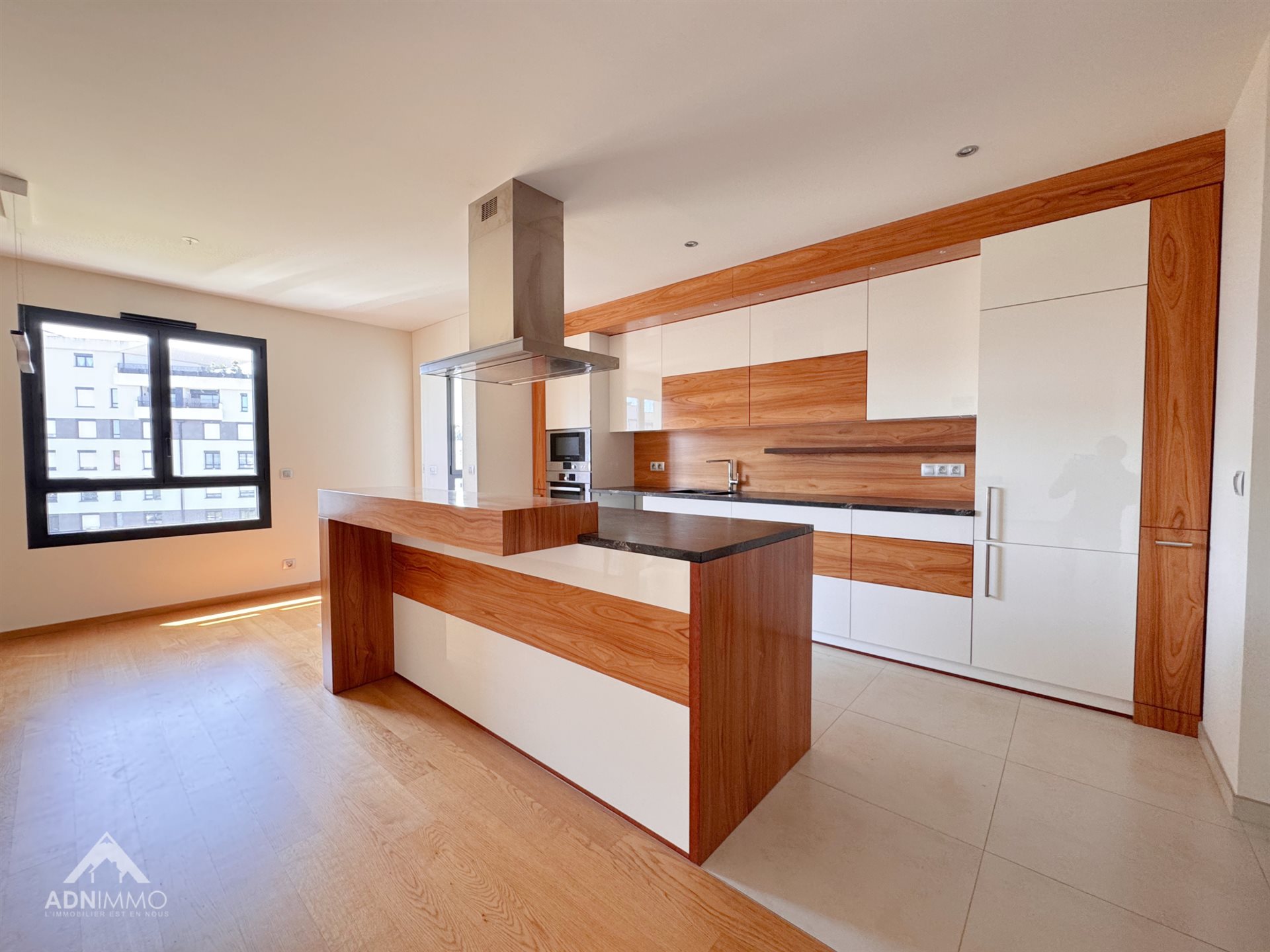 Appartement à vendre, 133m², Saint-Genis-Pouilly