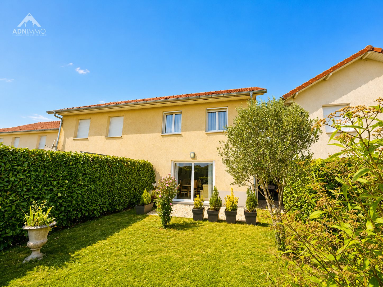 Maison à vendre, 90m², Saint-Genis-Pouilly