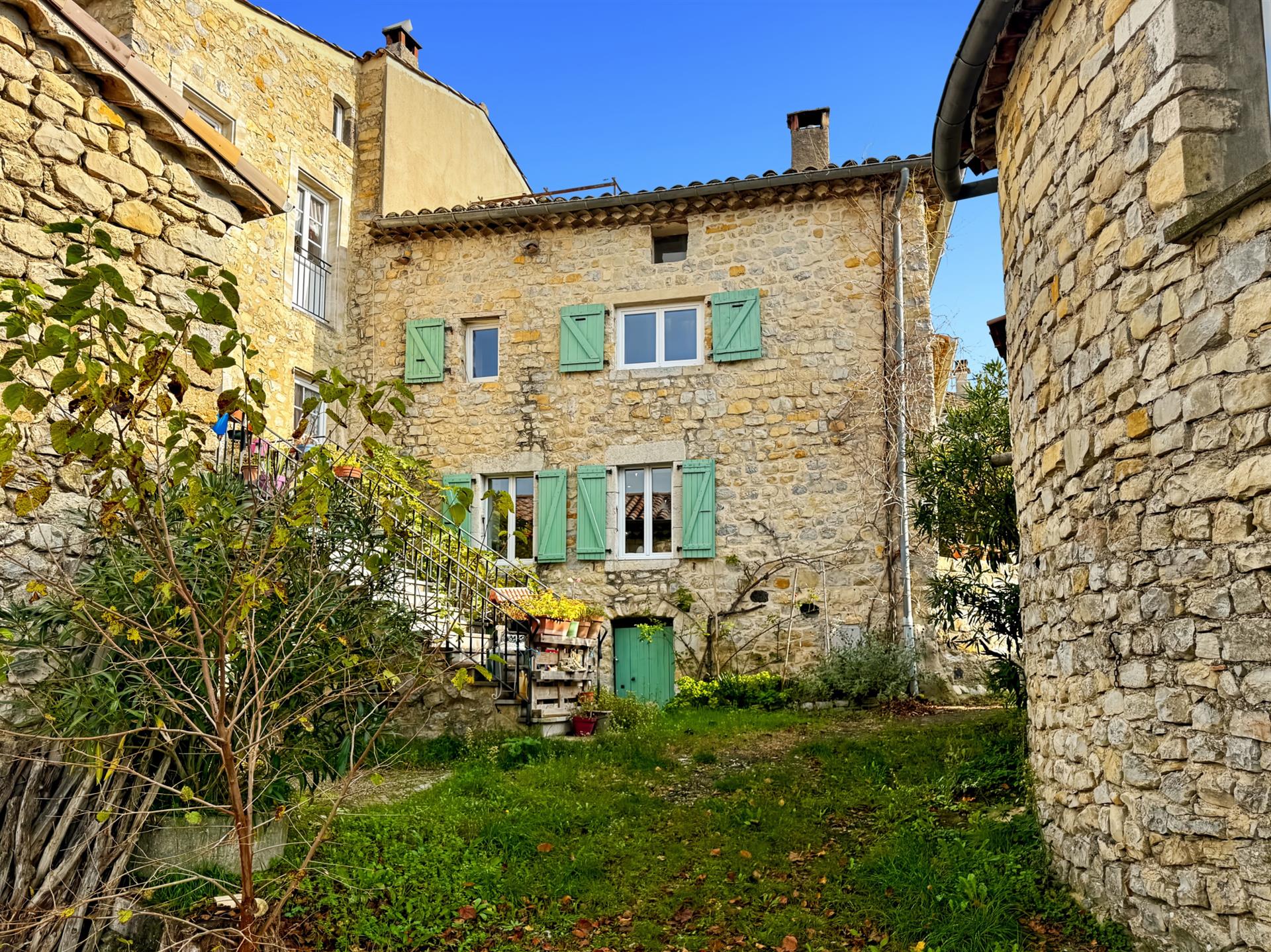 Maison à vendre, 100m², Villeneuve-de-Berg