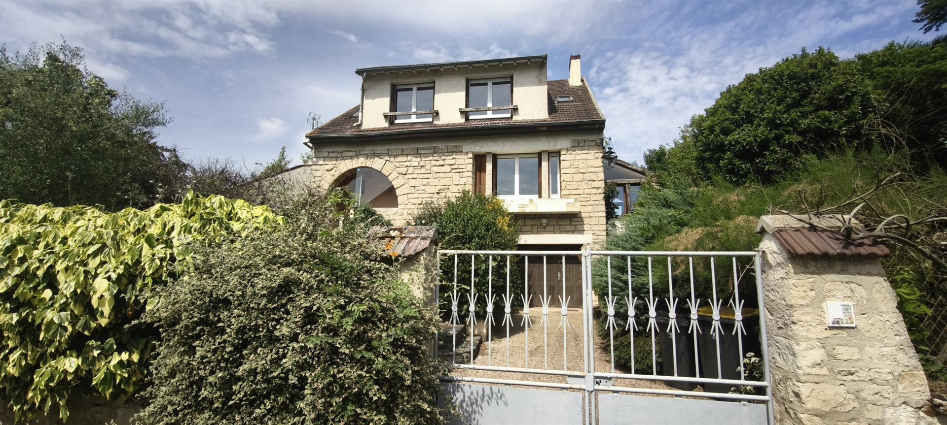 Maison à vendre, 107m², Hérouville-en-Vexin