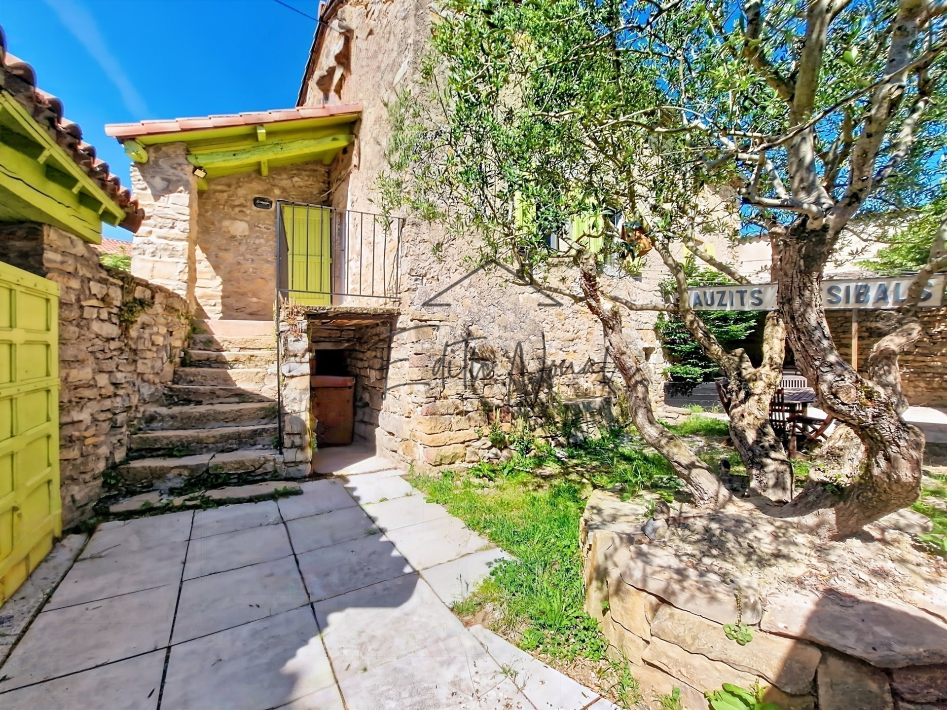 Maison à vendre, 145m², Saint-Georges-de-Luzençon
