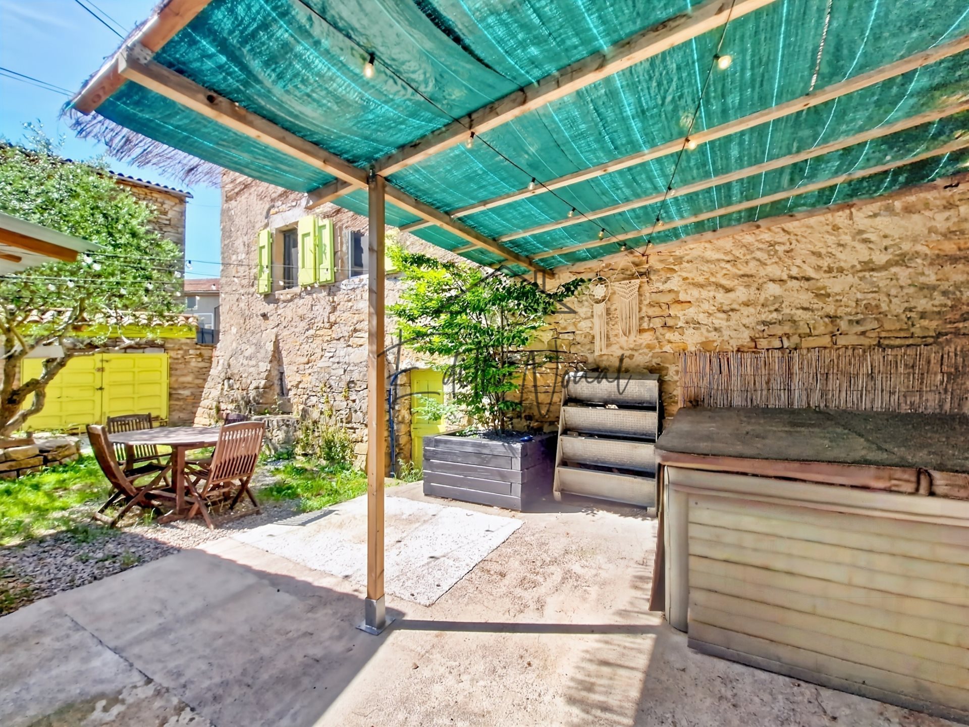 Maison à vendre, 145m², Saint-Georges-de-Luzençon
