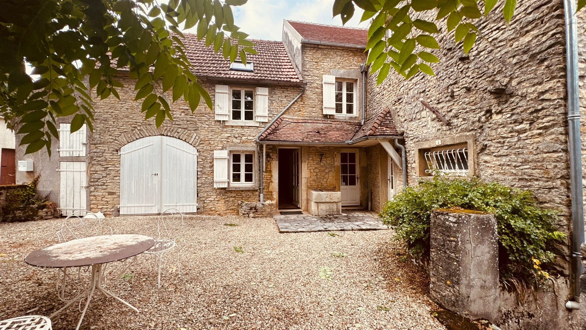 Maison à vendre, 125m², Asquins