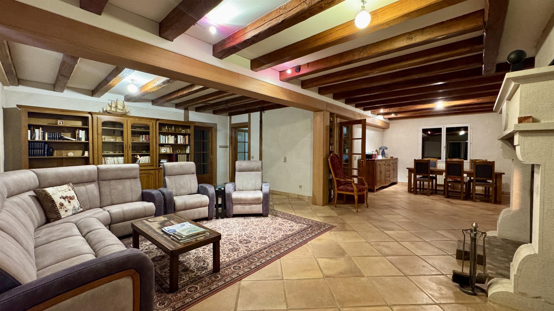 Maison à vendre, 245m², Avallon