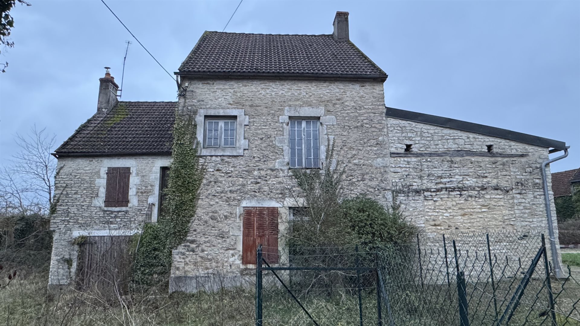 Maison à vendre, 100m², Montillot