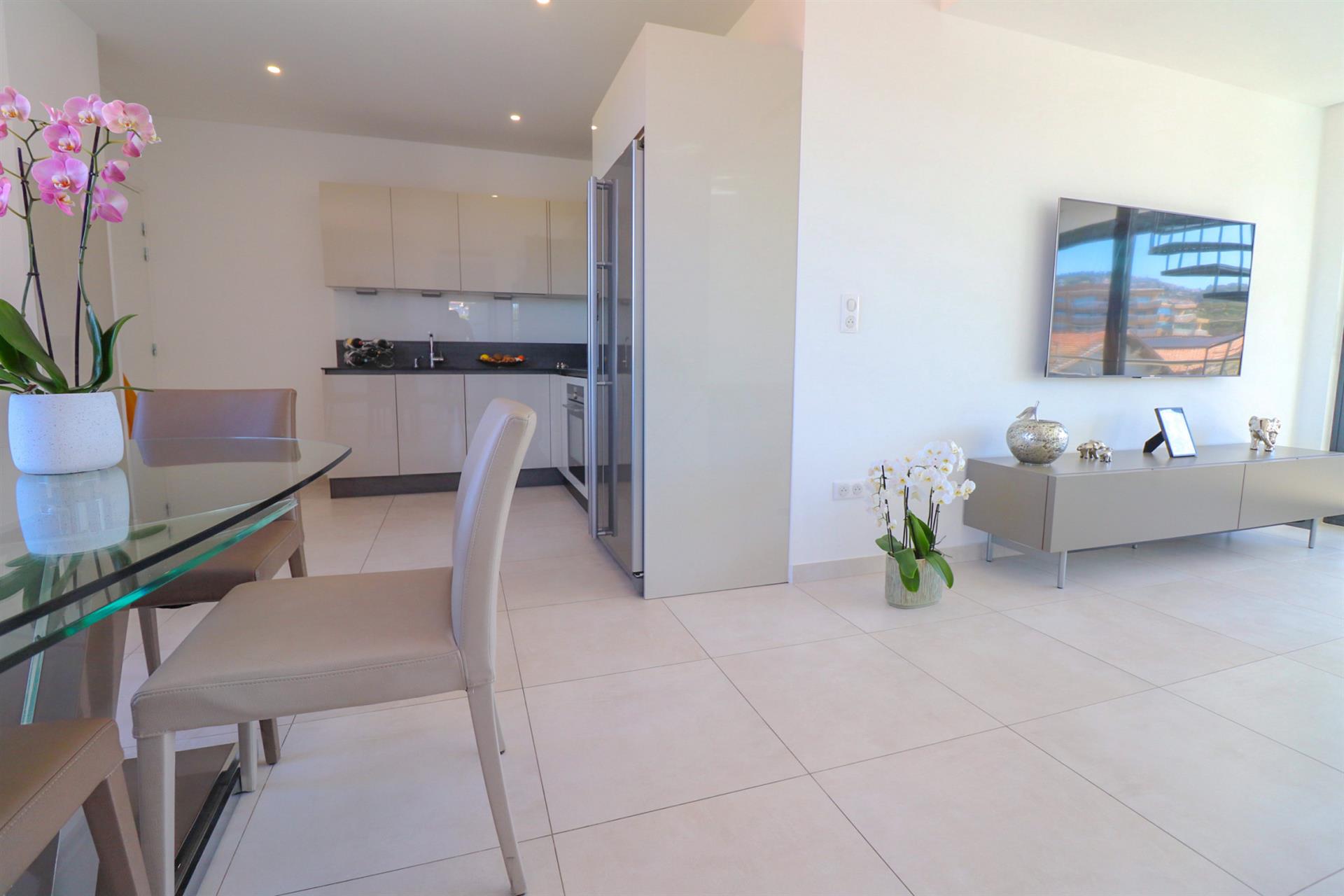 Appartement à vendre, 73m², Mandelieu-la-Napoule